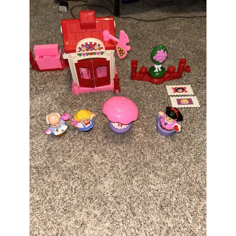 Fisher Price Little People Sweet Valentine With Box Incomplete